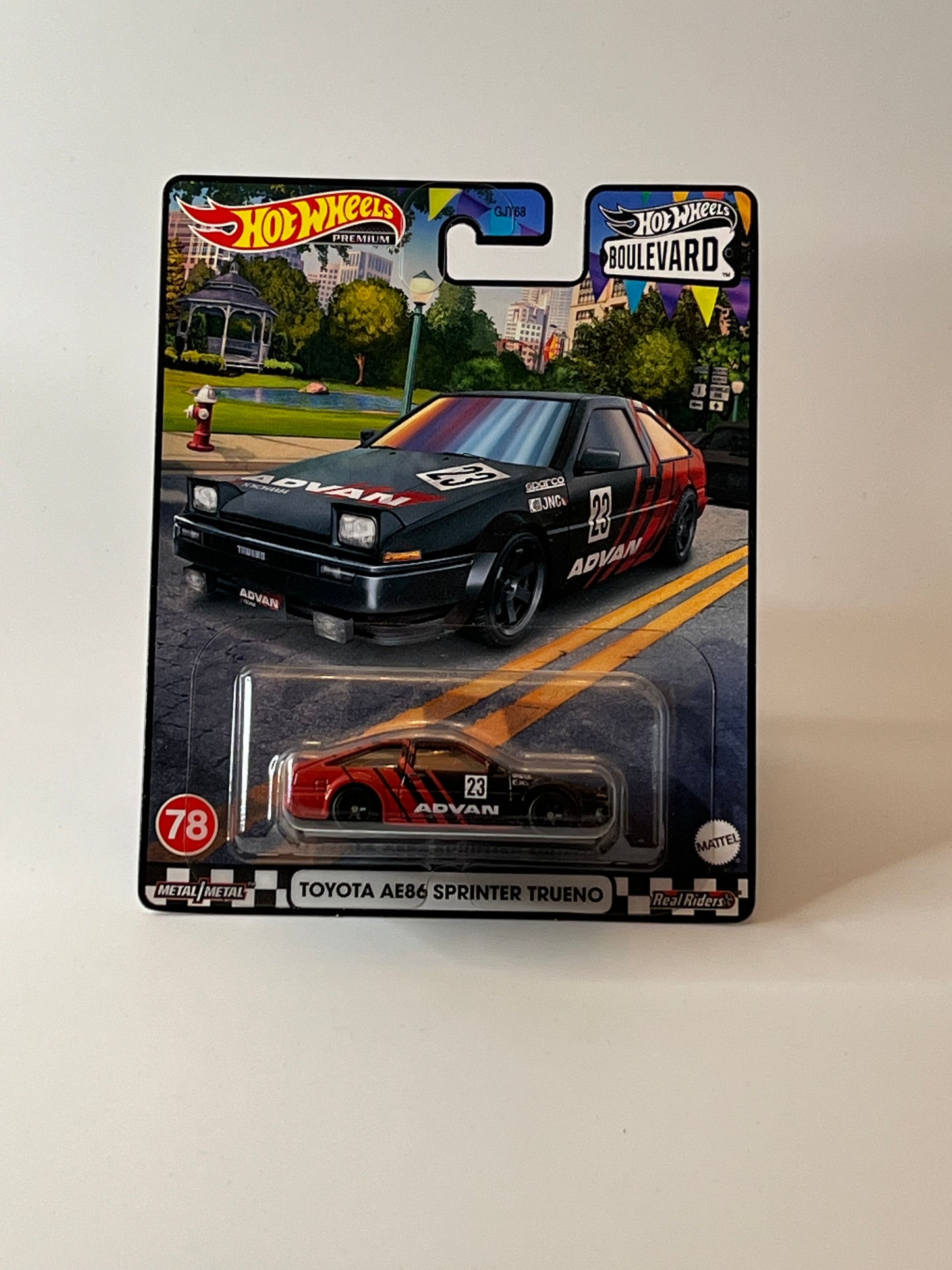 Hot Wheels Toyota AE86 Sprinter Trueno Boulevard