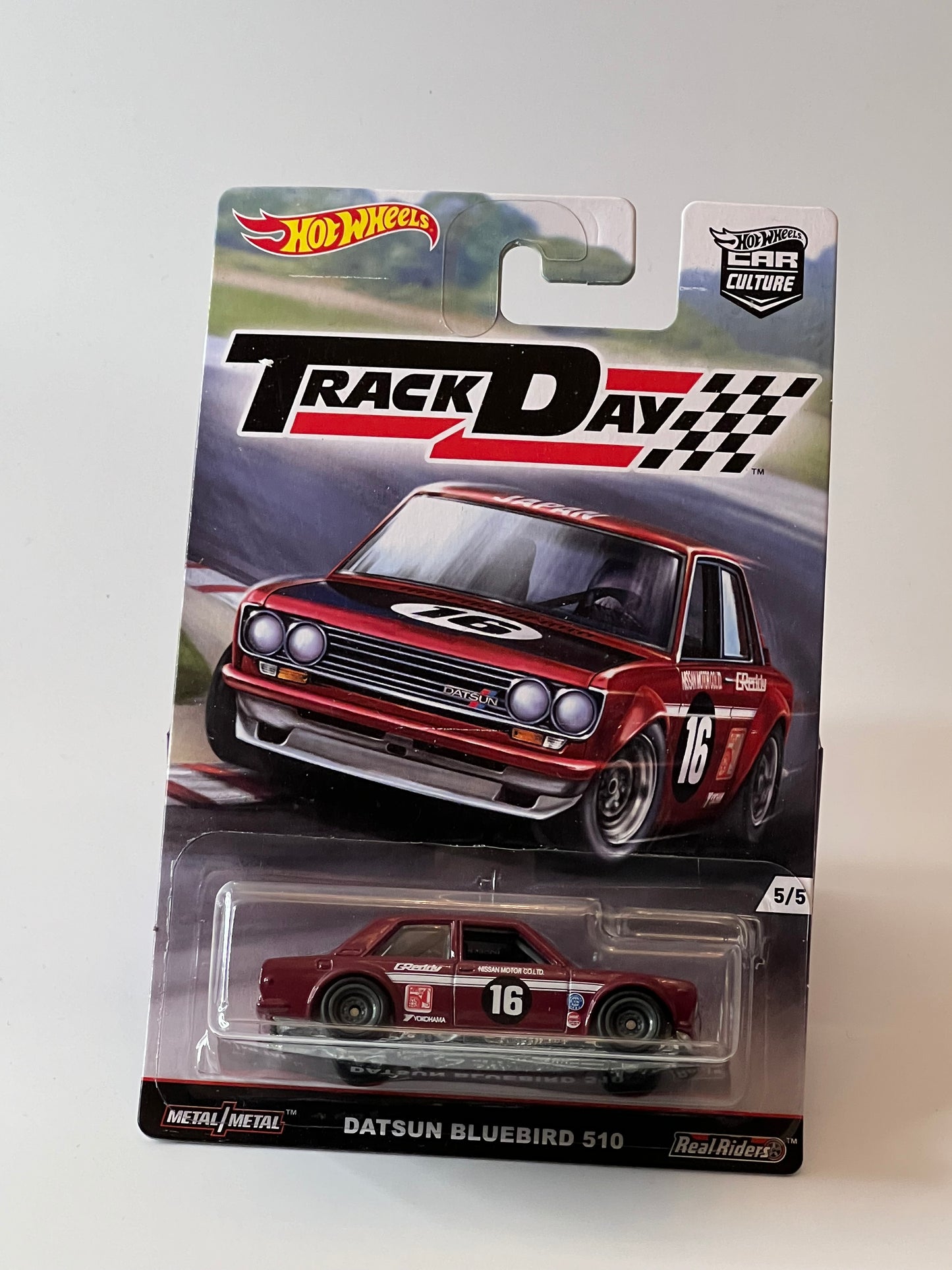 Hot Wheels 2016 Track Day Datsun Bluebird 510