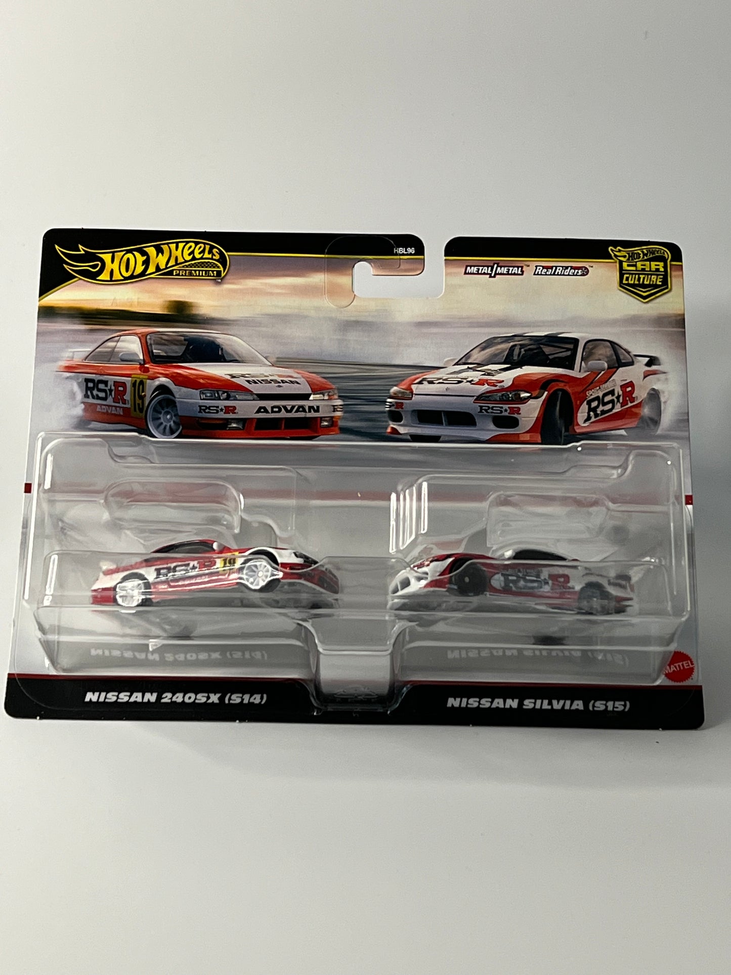 NISSAN 2405X (S14)
& NISSAN SILVIA (515) twin pack