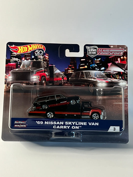 Hotwheels team transport transport #03 - Carry On / Nissan C10 Skyline Wagon