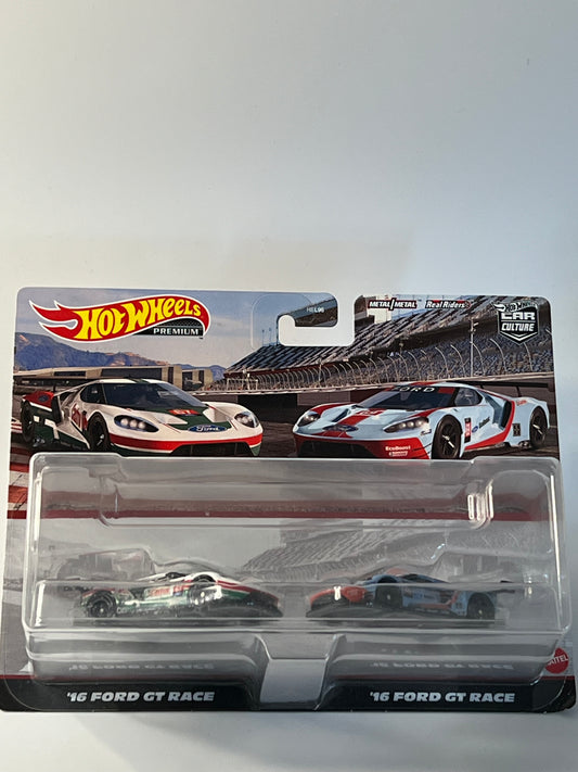 Hotwheels twin pack Ford GTs