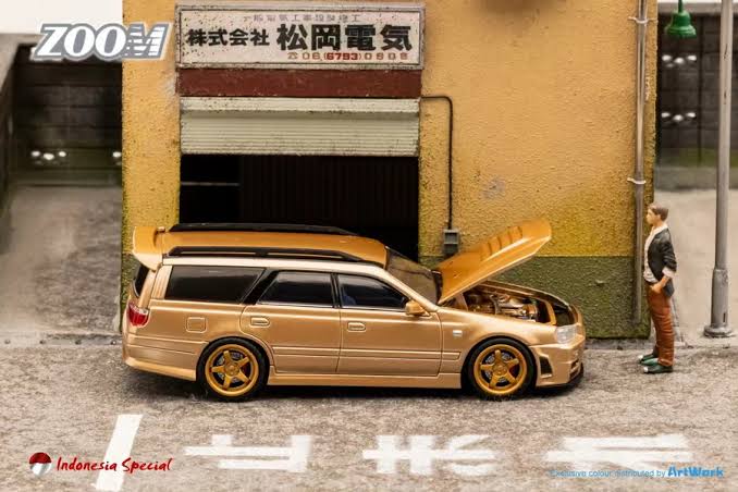 Zoom stagea gold with figure