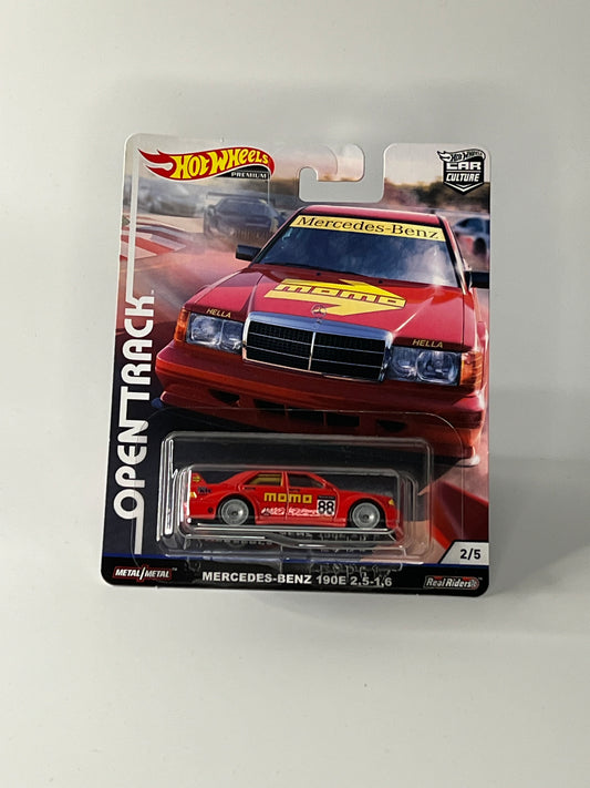 Hot Wheels 2019 Open Track Mercedes-Benz 190E 2.5-1.6