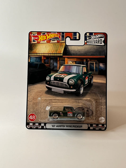 Hot Wheels Boulevard #48 '67 Austin Mini PickUp