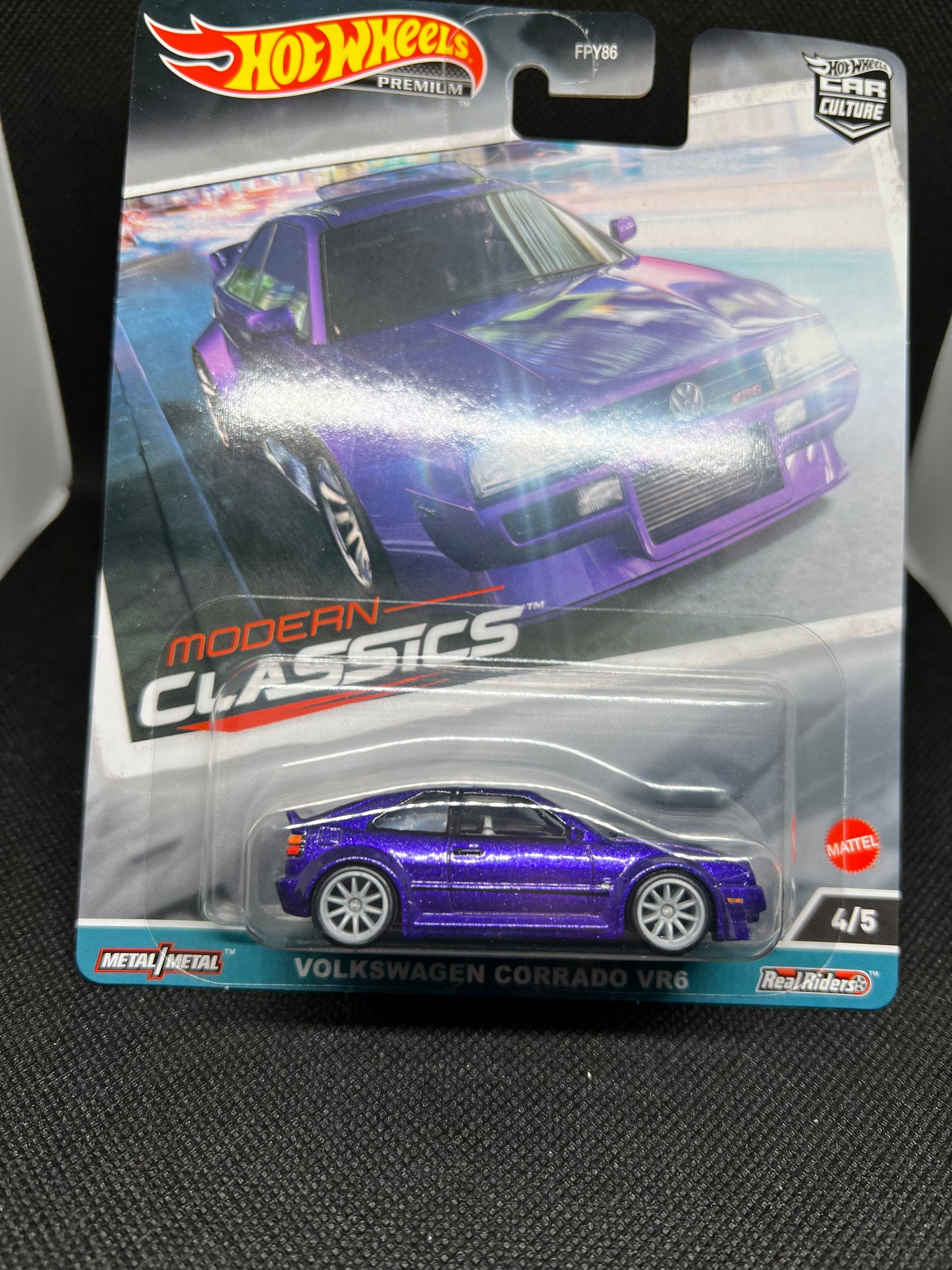 Hot Wheels Modern Classics VW Volkswagen Corrado VR6