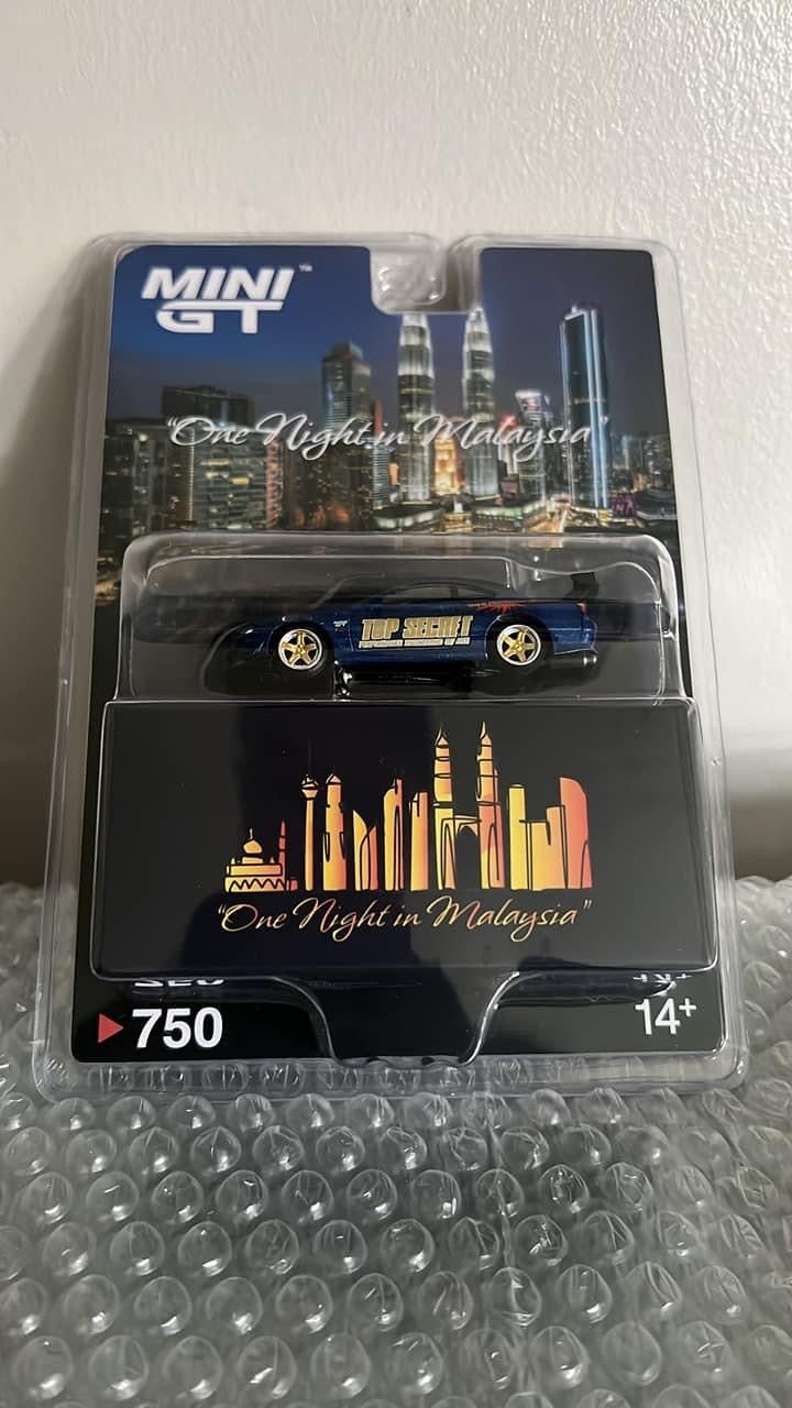 Mini gt Silvia #750 “one night in Malaysia “ dinner car