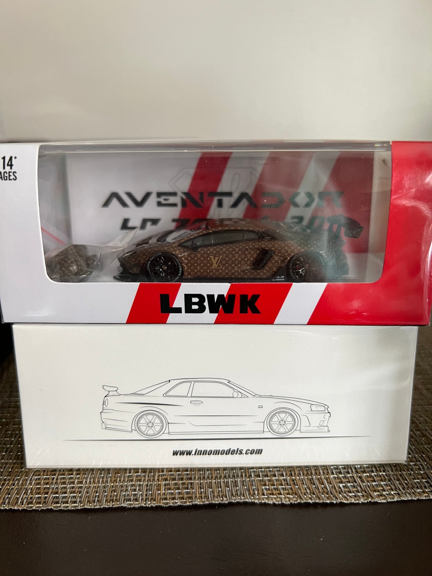 LBWK Lamborghini aventador Louis Vuitton livery