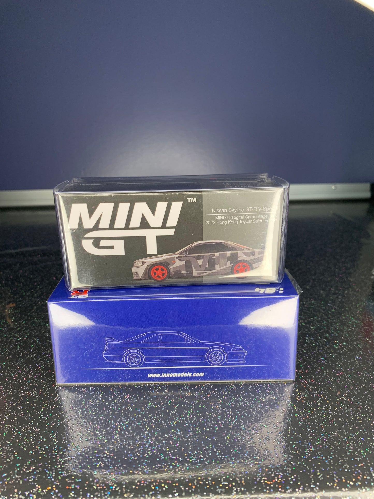 Mini gt #455 Nissan skyline r34 exclusive