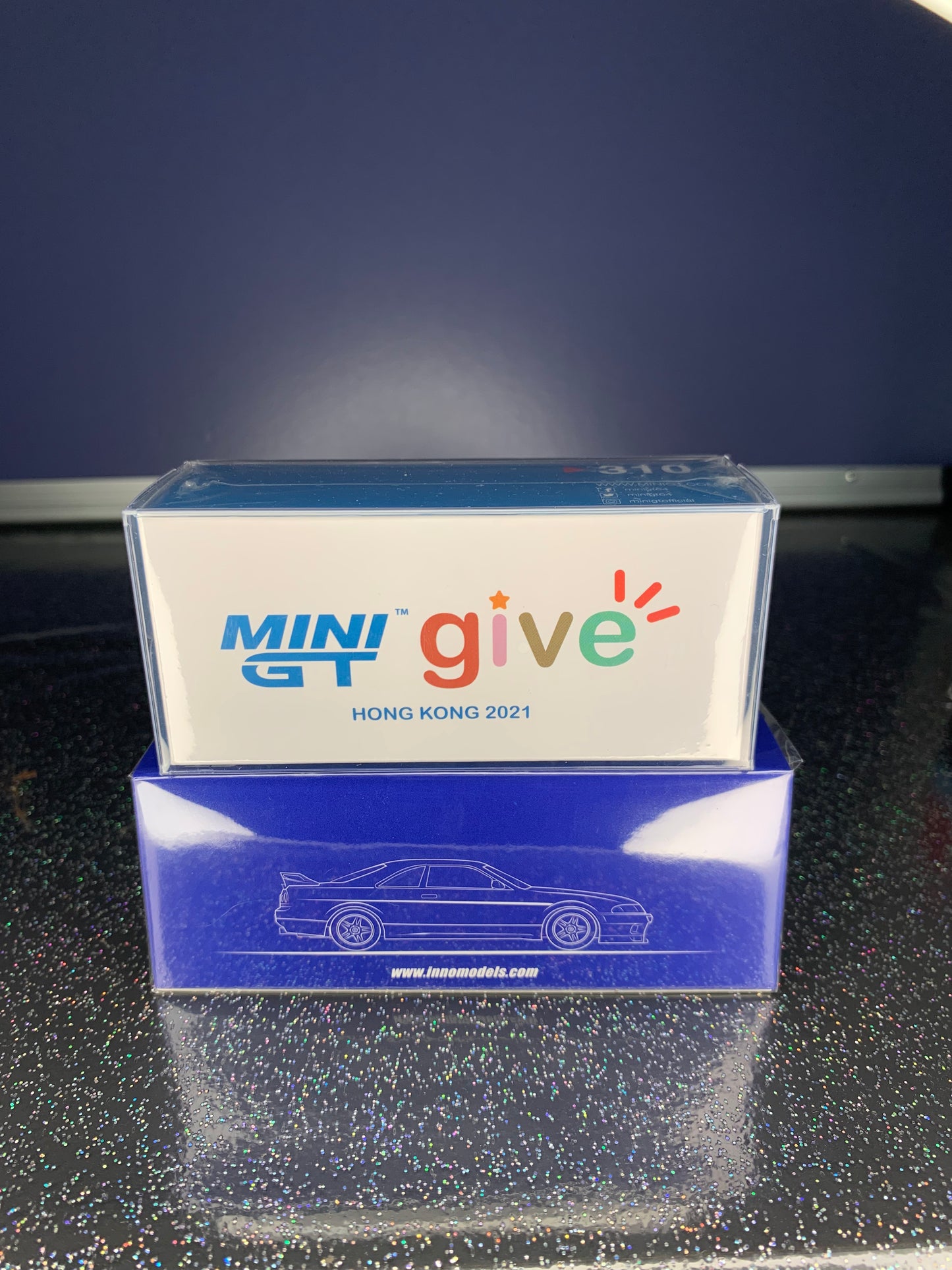 Mini gt #310 Nissan skyline r32 give 2020 charity car