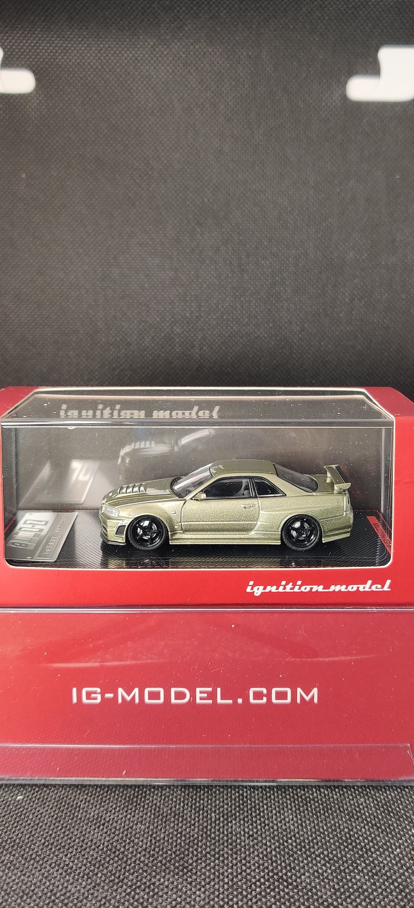 Ignition model Nissan skyline r34 milinium jade